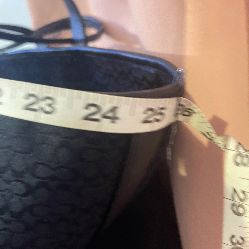 Coach Black Monogram Jacquard Logo Mini Signature tote,  smoke free very clean. - Picture 9 of 10
